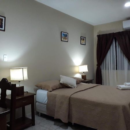 El Suto Apart Hotel San José de Chiquitos エクステリア 写真